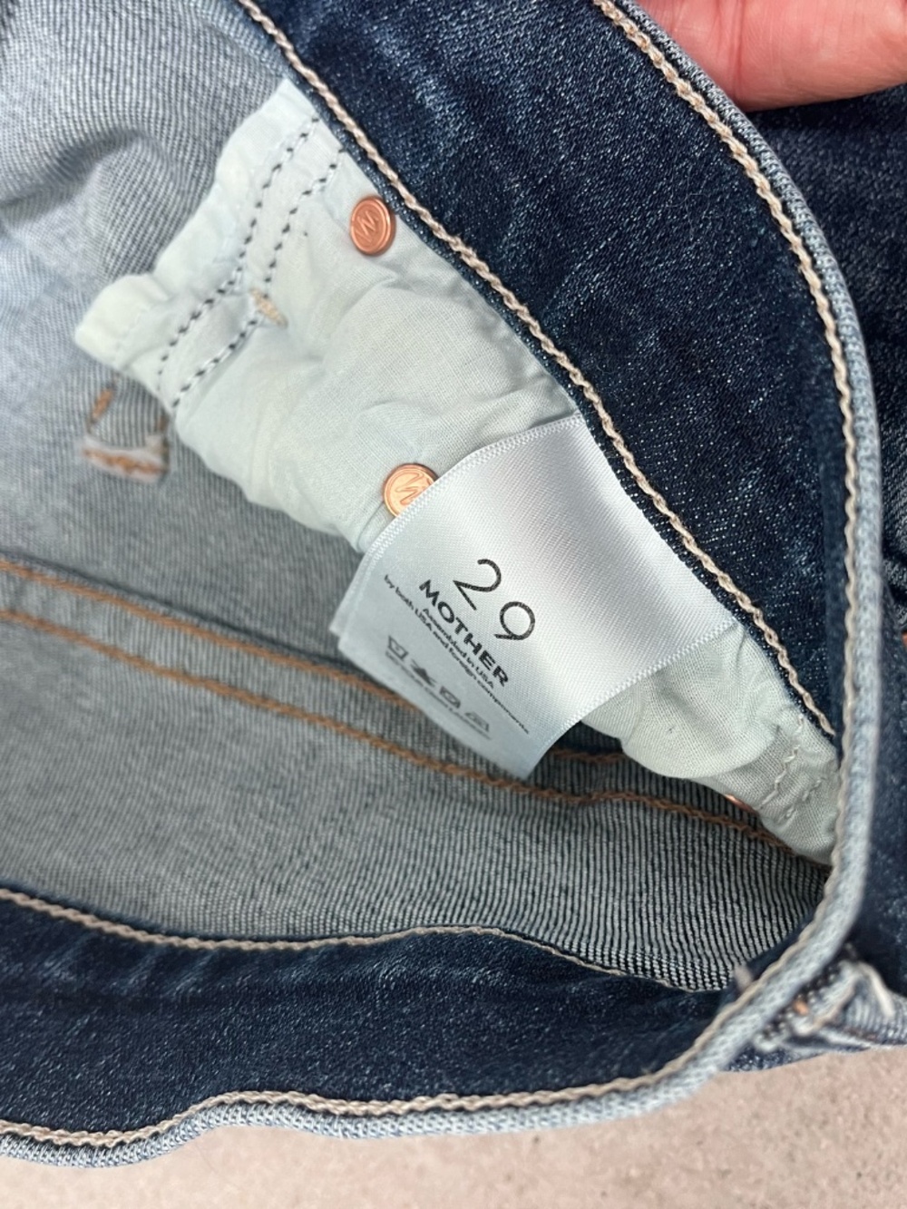Mother The Weekender Jeans size 29 - Picture 4 of 7